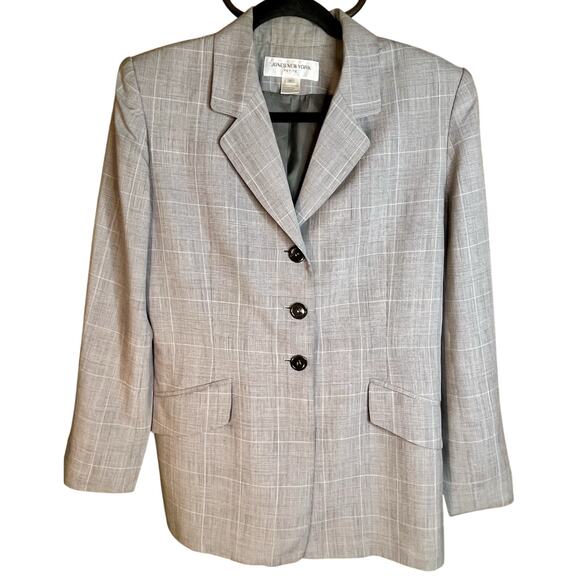 Jones New York Petite Gray Blazer Women's Size 8P Three Buttons, Lined - Picture 1 of 8